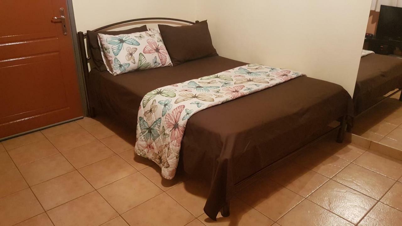 Apartamento Cozy Loft Mesolóngion Exterior foto