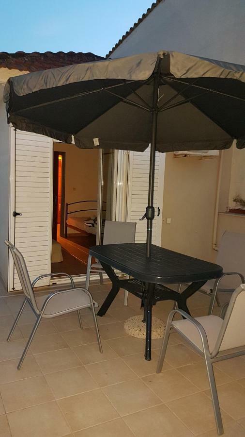 Apartamento Cozy Loft Mesolóngion Exterior foto