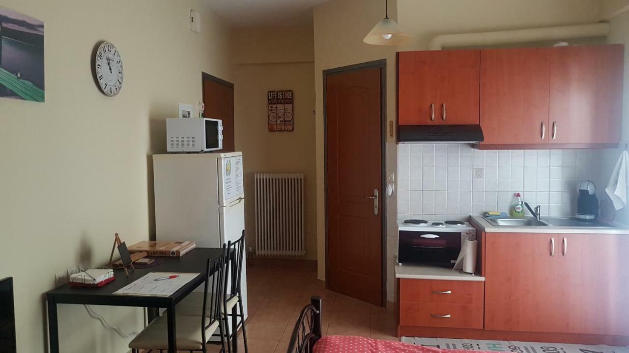 Apartamento Cozy Loft Mesolóngion Exterior foto